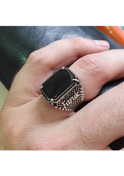 Tekno Trust Gümüş Gümüş Isimli Oniks Taşlı Erkek Yüzük Zirkon Taş Parlak fiyatları