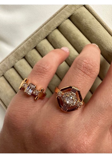 Tekno Trust Altın Kaplama Gold Renkli Taşlı Dörtgen Model Serçe Parmak Yüzüğü Zirkon Taş Altın fiyatları