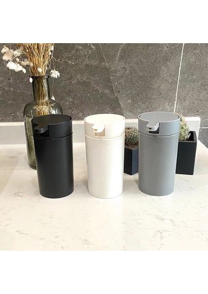 Siyah Stil 320 ml Plastik Banyo Sıvı Sabunluklar Banyo Aksesuarları El Temizleyici Duş Jeli Şampuan Şişesi (Yurt Dışından) indirimleri