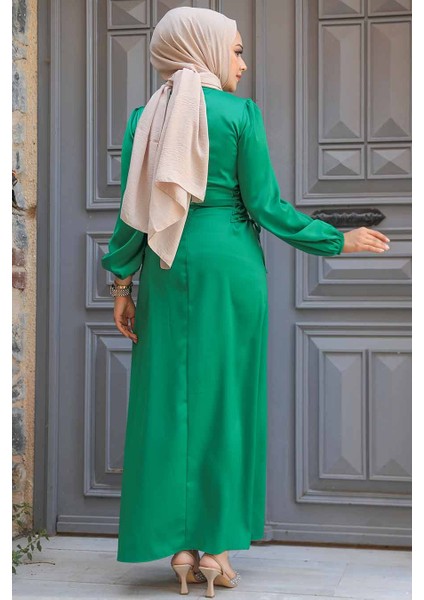 Bağcık Detaylı Zümrüt Yeşili Tesettür Saten Abiye Elbise 5948zy fiyatları
