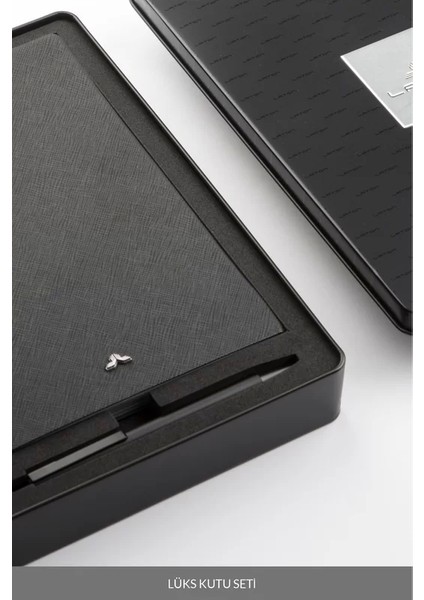 Seilu A5 Premium Defter Metal Kutu Seti Çizgili 14.6 x 20.8 cm 128 Yaprak Siyah indirimleri