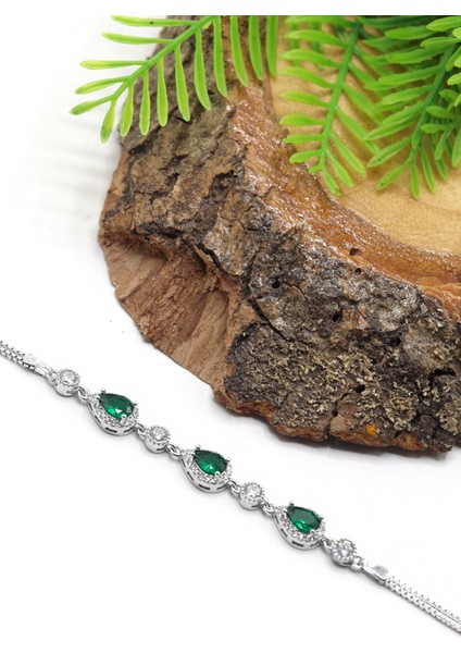 Zümrüt Taşlı Damla Model 925 Ayar Gümüş Kadın Bileklik 201023201 fiyatları