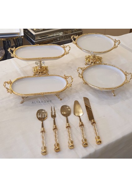 Gold Çerçeveli Servis Setli Sunum Seti