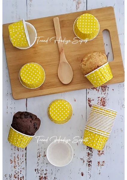 Trend Hediye Sepeti 25'li Sarı Puantiyeli Cupcake Kalıbı, Muffin Kek Kalıbı, Kek Kapsülü, Airfryer Uyumlu