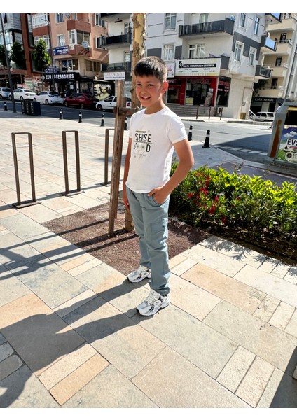 Çocuk Beli Lastikli Kanvas Dokuma Okul Pantolonu fiyatları