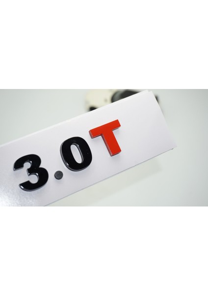 3.0t Bagaj Siyah Kırmızı Yazı Logo Volkswagen Ile Uyumlu