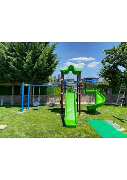 Bir Kuleli, Iki Kaydıraklı, Ikili Salıncaklı Çocuk Parkı | 5.5x4.5m