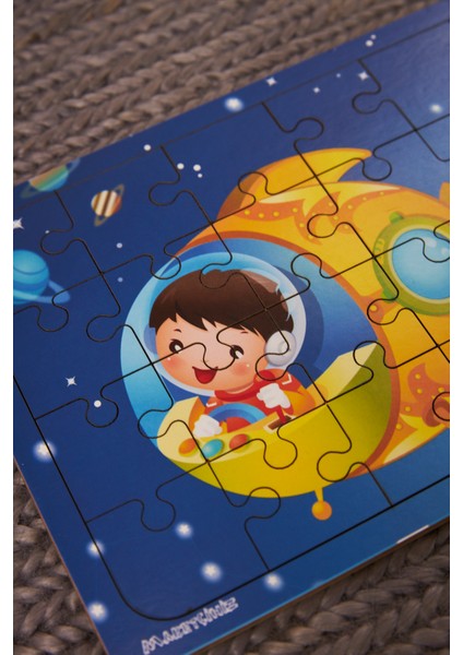 Ahşap 24'Lü Gizemli Uzay Yapboz Uzaya Yolculuk Puzzle