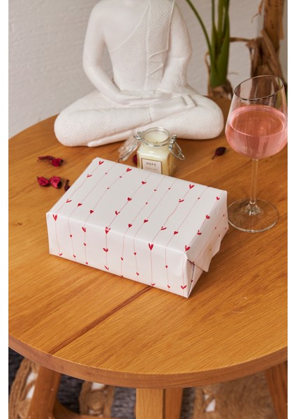 Hediye Paketleme Kağıdı: 30 Adet Yüksek Kaliteli Özel Kalp Çizgisi Baskılı Pelur 17GR. Pelur Kağıtlarımızla Şık Hediyeler Hazırlayın 48*68CM