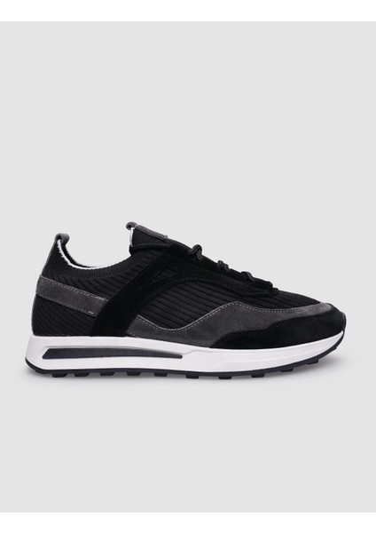 Siyah Bağcıklı Erkek Sneaker