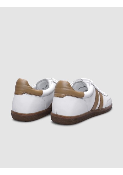Beyaz Bağcıklı Kadın Sneaker modelleri