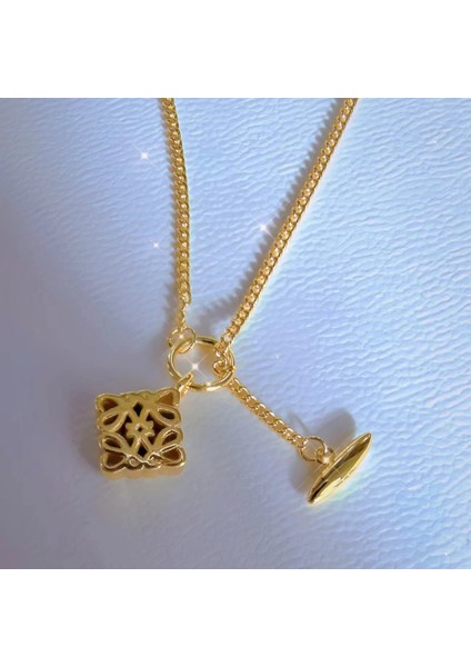 Yüz Eşleşen Süveter Zinciri Içi Boş Moda Köprücük Kemiği Zinciri (Yurt Dışından) fiyatları