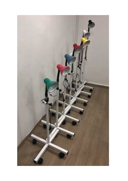 Seyyar Muayene Lambası Reflektör 4 Tekerlekli Boy Ayarlı Işık Kaynağı fiyatları