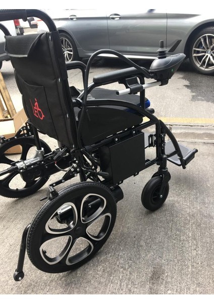 Katlanabilir Akülü Tekerlekli Sandalye