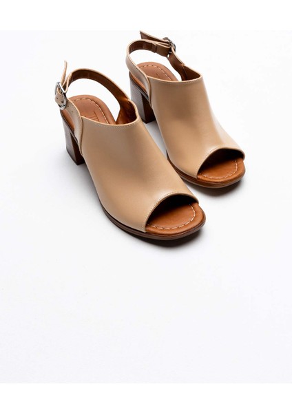 Kadın Topuklu Sandalet TR012Y01C