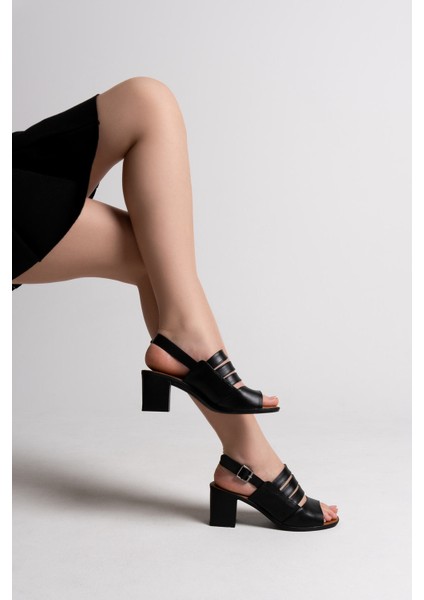 Kadın Topuklu Sandalet TR012Y06A fiyatları