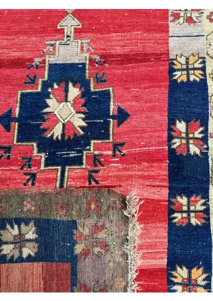 131X276 cm Eski El Yapımı Türk Kilimi, 1980’LERDEN Nostalji Kilim, Mavi ve Kırmızı Renkler