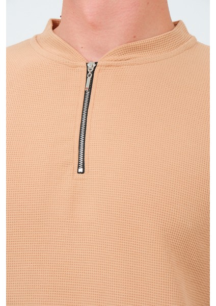 Erkek Slim Fit Yarım Fermuarlı T-Shirt
