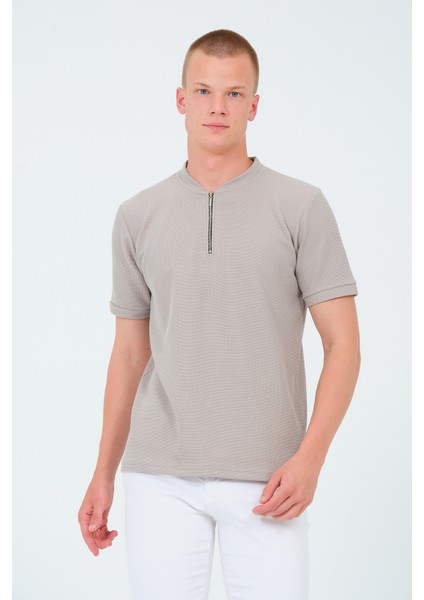 Erkek Slim Fit Yarım Fermuarlı T-Shirt