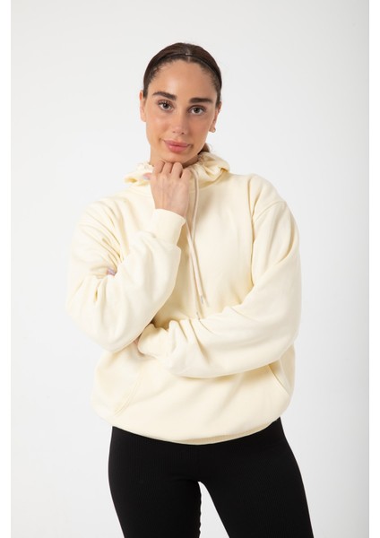 Bej Baskısız Kanguru Cepli Kapüşonlu 3 Iplikli Şardonlu Oversize Kadın Sweatshirt indirimleri