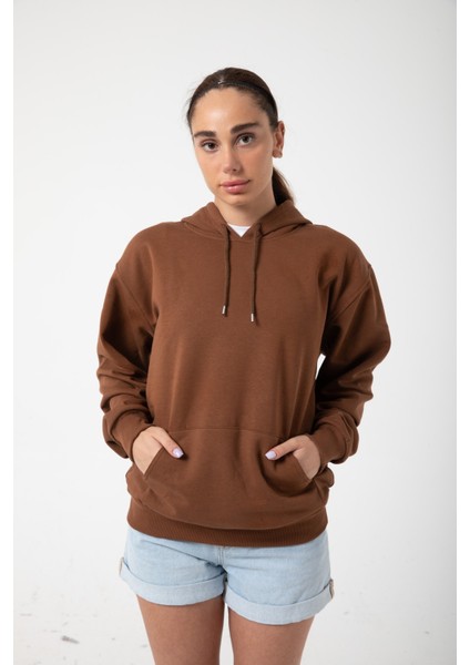 Kahverengi Baskısız Kanguru Cepli Kapüşonlu 3 Iplikli Şardonlu Oversize Kadın Sweatshirt fiyatları