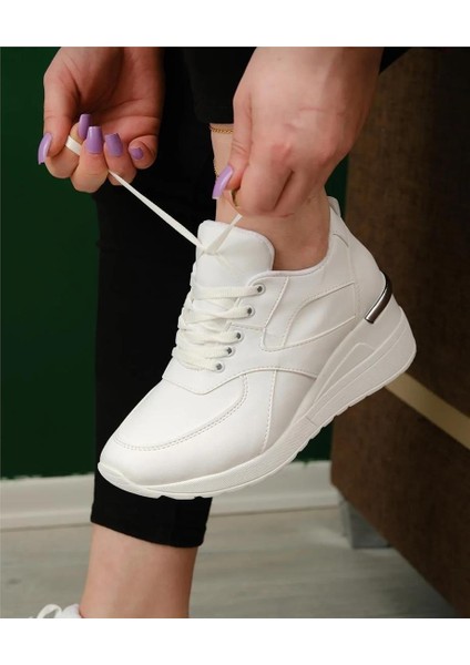 Yüksek Taban Bağcıklı Spor Ayakkabı Beyaz