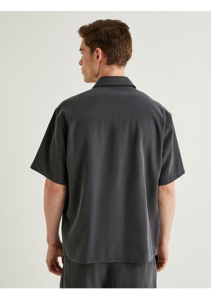 Kısa Kollu Gömlek Düğmeli Kapaklı Cep Detaylı Viskoz Kumaş fırsatları