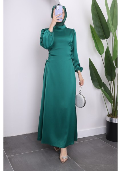 Zümrüt Yeşili Yan Detaylı Saten Abiye indirimleri