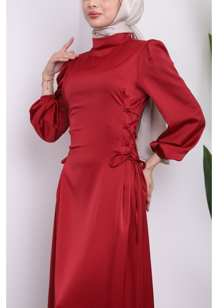 Kırmızı Yan Detaylı Saten Abiye fırsatları