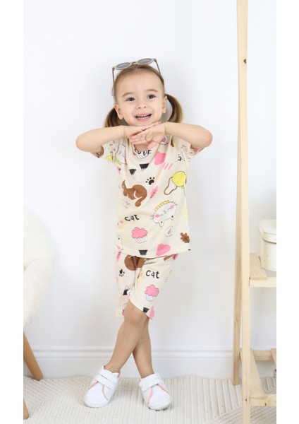 Harika Kids Kız Çocuk Pamuklu Penye Kumaş Şortlu Pijama Takımı