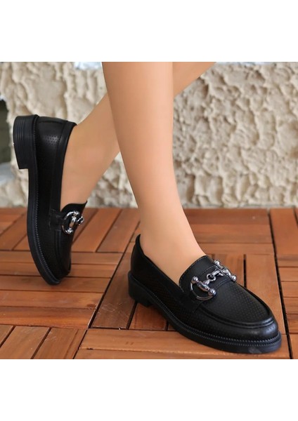 Günlük Tokalı Loafer Ayakkabı