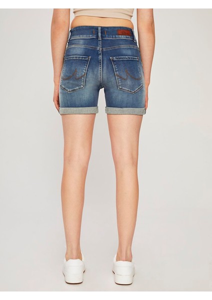 Becky x Jean Şort