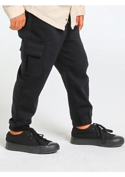 Erkek Çocuk Bel Paça Lastikli Esnek ve Parlak Kumaş Kargo Pantolon indirimleri