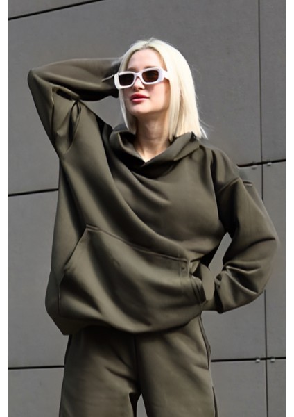 Kadın 3 Iplik Içi Pamuklu Oversize Uzun Kollu Sweatshirt fiyatları