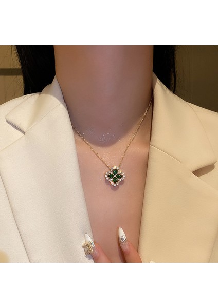 Gümüş Zarif ve Narin G Zirkon Kolye Kolye Bayanlar Çekicilik Moda Şanslı Dört Yapraklı Çiçek Kolye Çok Yönlü Trend Hediye (Yurt Dışından) modelleri