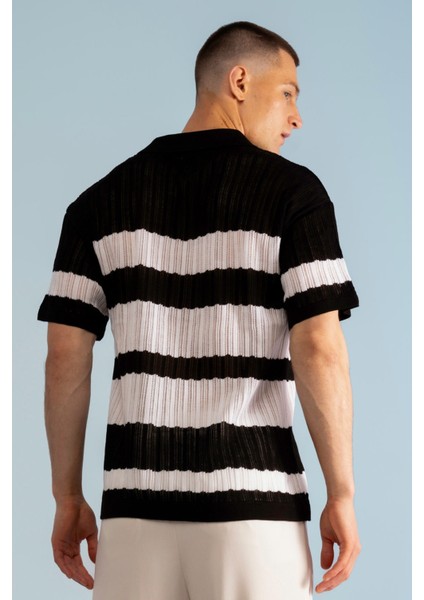 Kalın Çizgili Düğmeli Polo Yaka Triko fırsatları