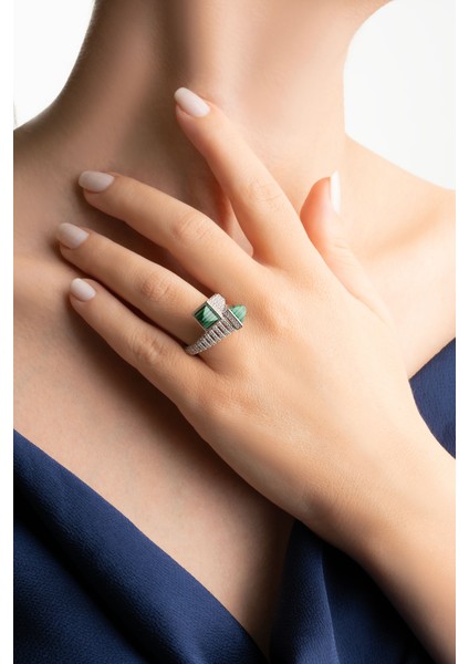 Tanrıça 18 Ayar Beyaz Altın Kaplama Gümüş Tasarım Yüzük modelleri