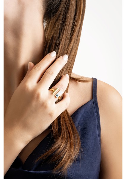 Beyaz Mineli 18 Ayar Sarı Altın Kaplama Gümüş Minimal Yüzük fiyatları