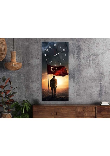 Gün Batımında Ufka Bakan Türk Askeri ve Dalgalanan Türk Bayrağı Saatli 50X110 cm Cam Tablo DSUV0047