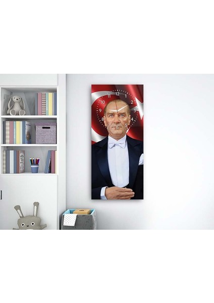 Mustafa Kemal Atatürk ve Türk Bayrağı Saatli Vatan Temalı 50X110 cm Cam Tablo DSUV0005