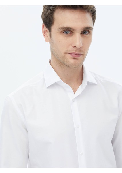 Beyaz Düz Regular Fit Dokuma Klasik Pamuk Karışımlı Gömlek