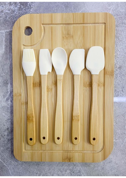 Bambu Kes Hazırla Set Kesme Tahtası ve Silikon Spatula Seti