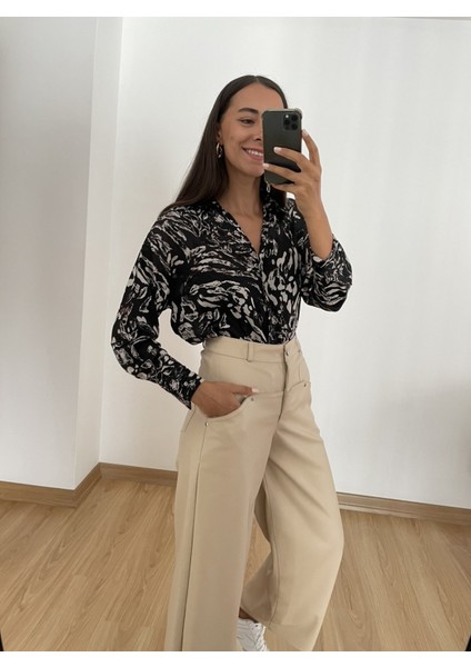 Siyah Bej Desenli Yırtmaçlı Gömlek S