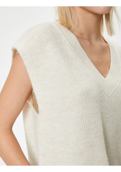 Triko Oversize Süveter V Yaka Yumuşak Dokulu indirimleri
