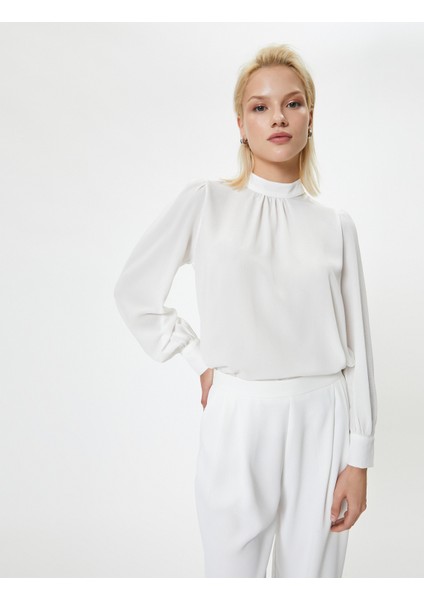 Şifon Bluz Manşetli Dik Yaka Uzun Kollu Drape Detaylı