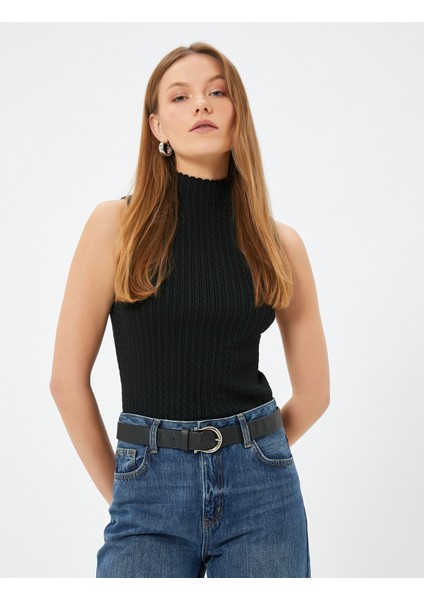 Kolsuz Dik Yaka Triko Üst Saç Örgü Desenli fiyatları