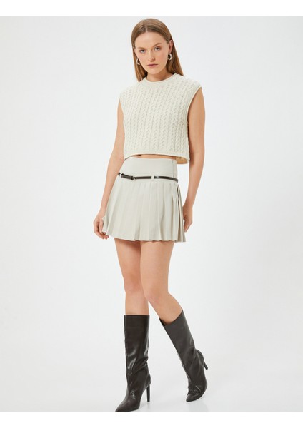 Kısa Örgü Süveter Desenli Yuvarlak Yaka fiyatları