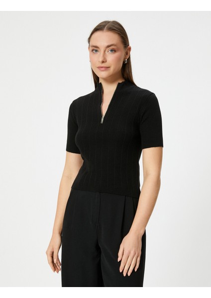 Polo Yaka Triko Kazak Yarım Fermuarlı Kısa Kollu Dokulu modelleri