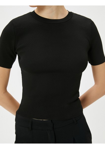 Crop Triko Kazak Kısa Kollu Bisiklet Yaka indirimleri