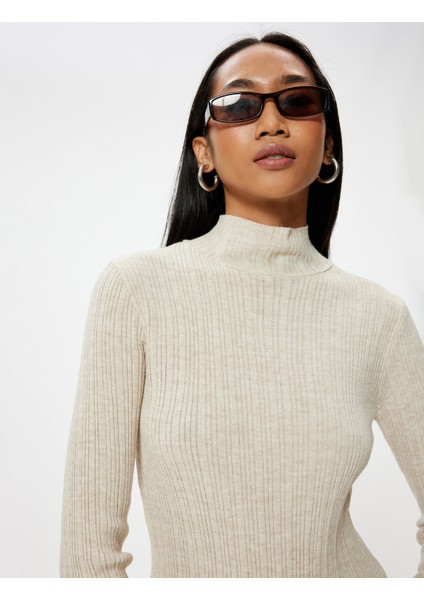 Basic Triko Boğazlı Kazak Uzun Kollu Dokulu